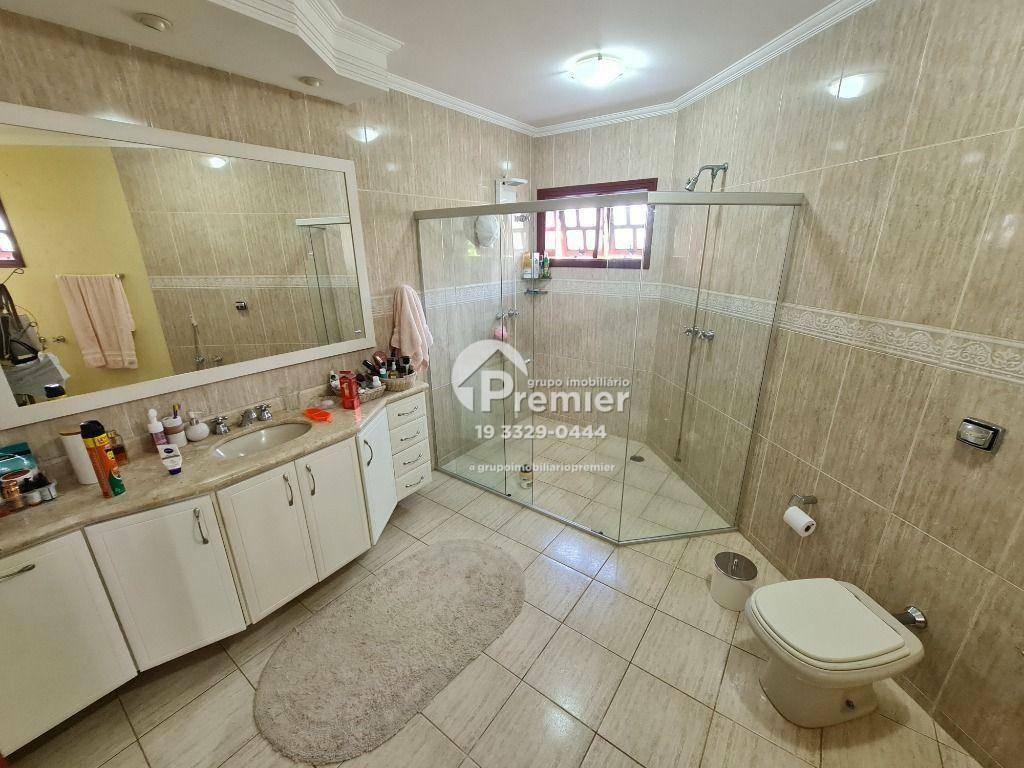 Casa à venda com 3 quartos, 247m² - Foto 14