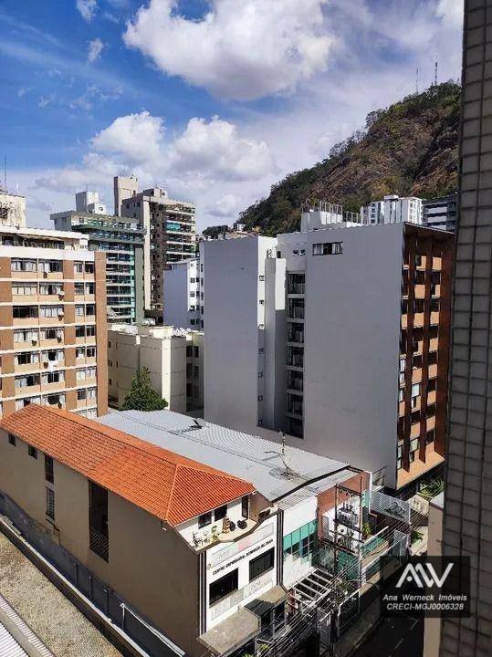 Apartamento à venda com 1 quarto, 50m² - Foto 4