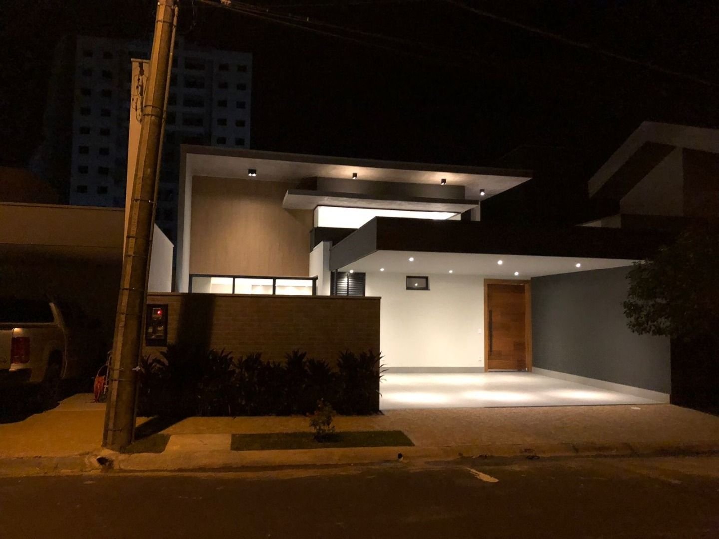 Casa à venda com 3 quartos, 200m² - Foto 3