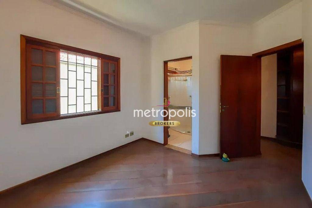 Sobrado à venda com 4 quartos, 243m² - Foto 11