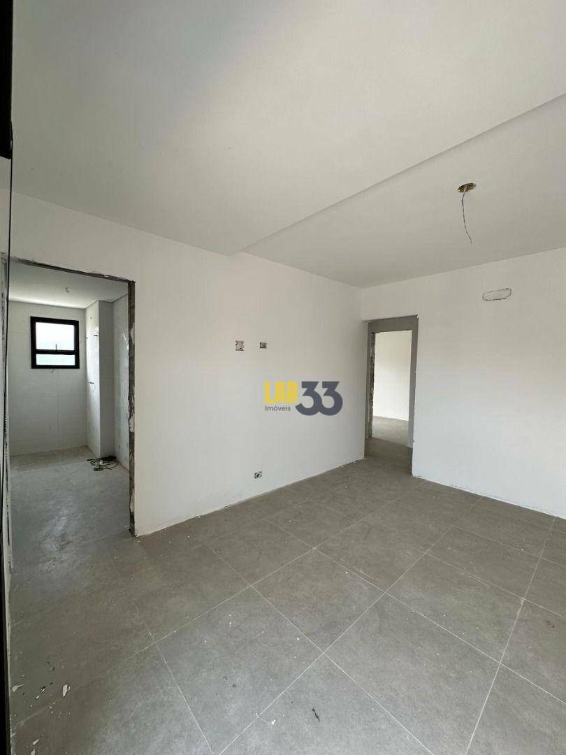 Apartamento à venda com 3 quartos, 111m² - Foto 13