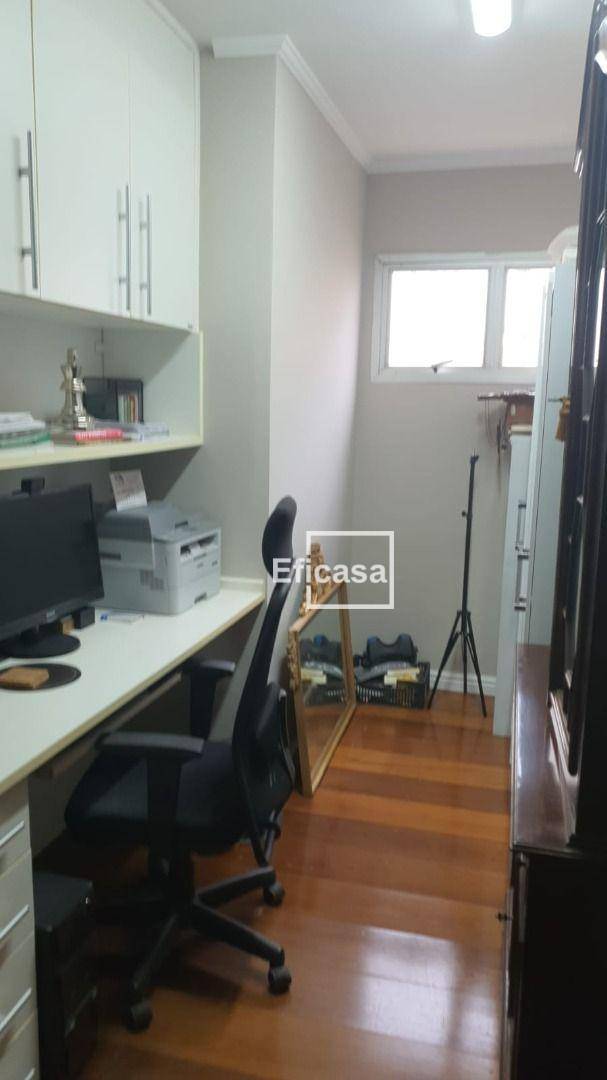 Apartamento à venda com 3 quartos, 180m² - Foto 6