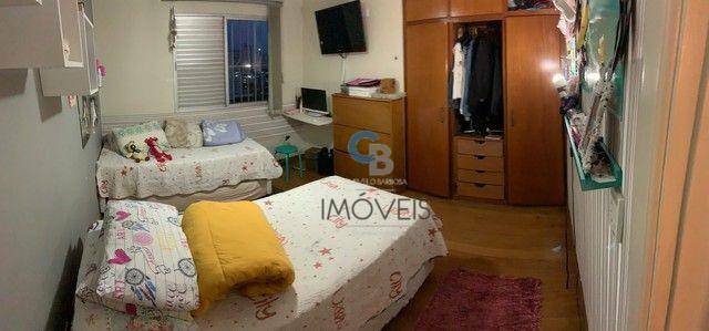 Apartamento à venda com 4 quartos, 145m² - Foto 4