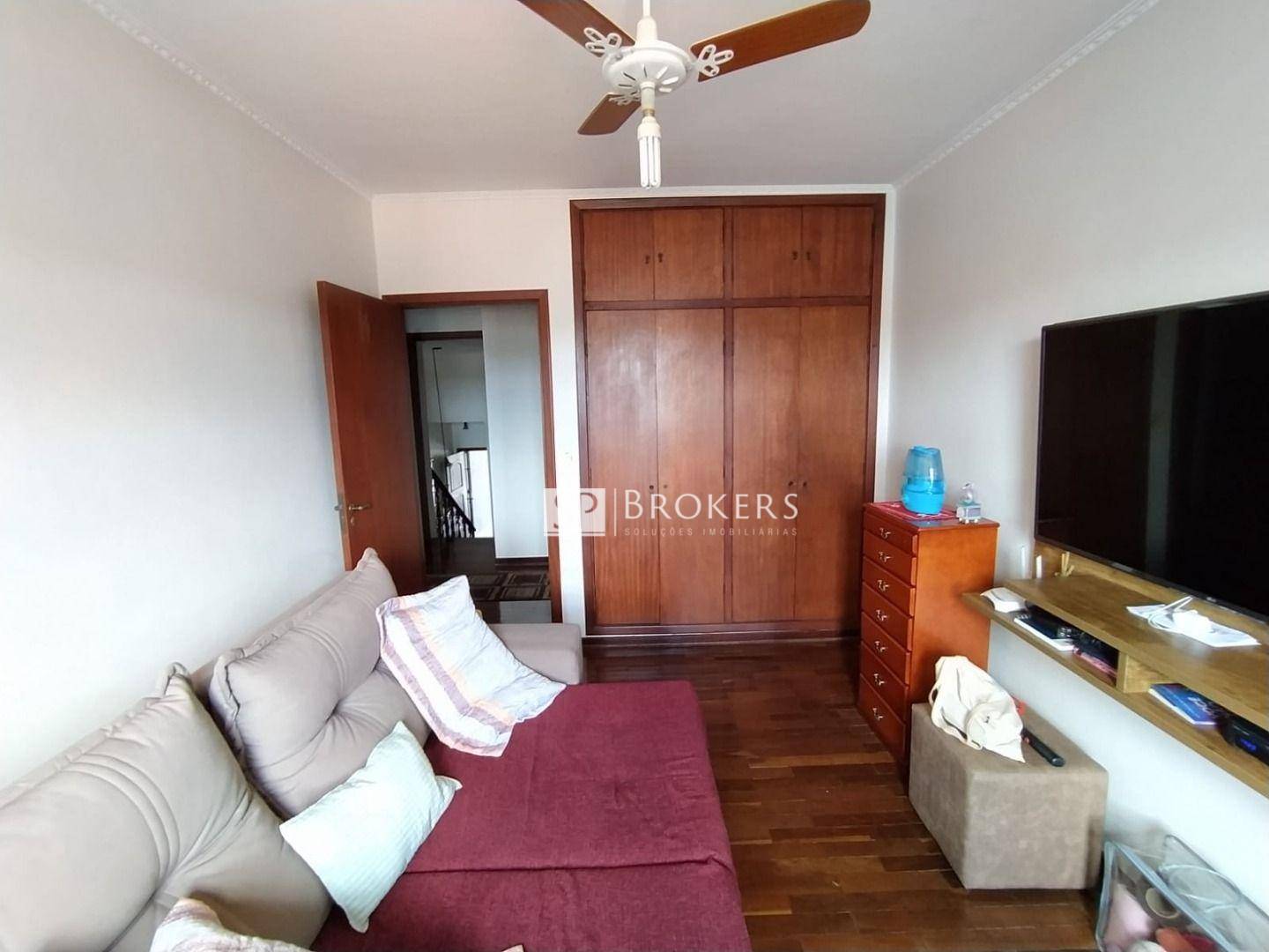 Casa à venda com 4 quartos, 180m² - Foto 52