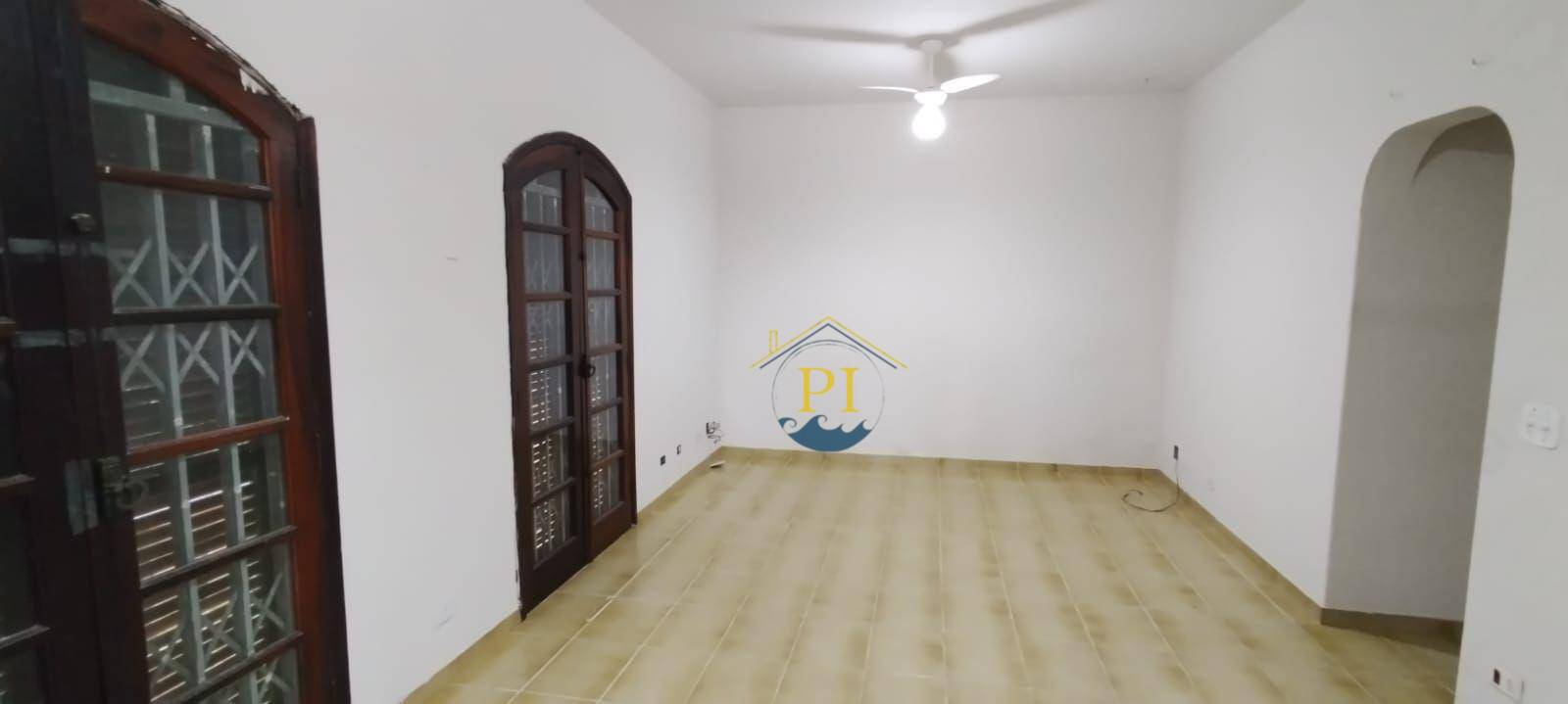 Casa à venda com 3 quartos, 200m² - Foto 16