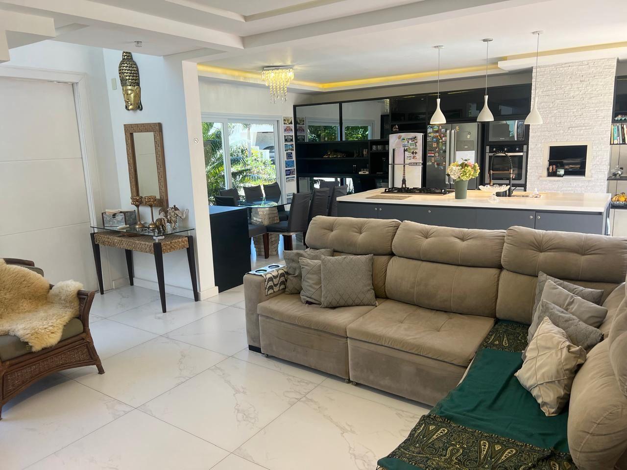 Casa de Condomínio para alugar com 3 quartos, 357m² - Foto 5