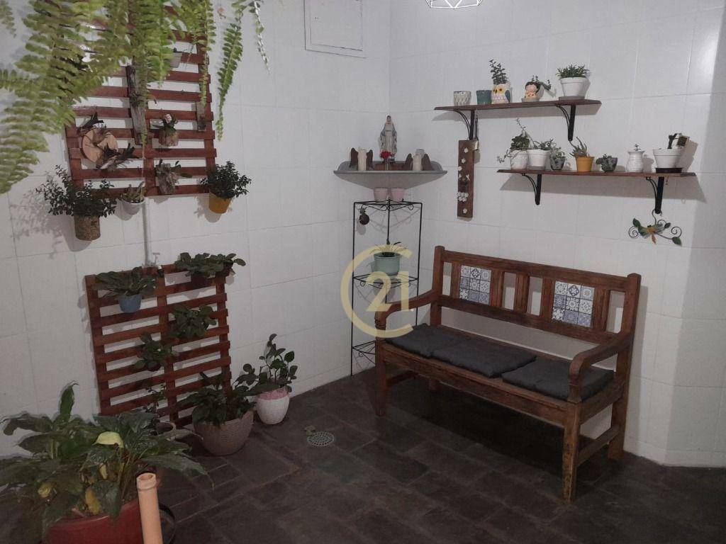 Casa, 5 quartos, 208 m² - Foto 10