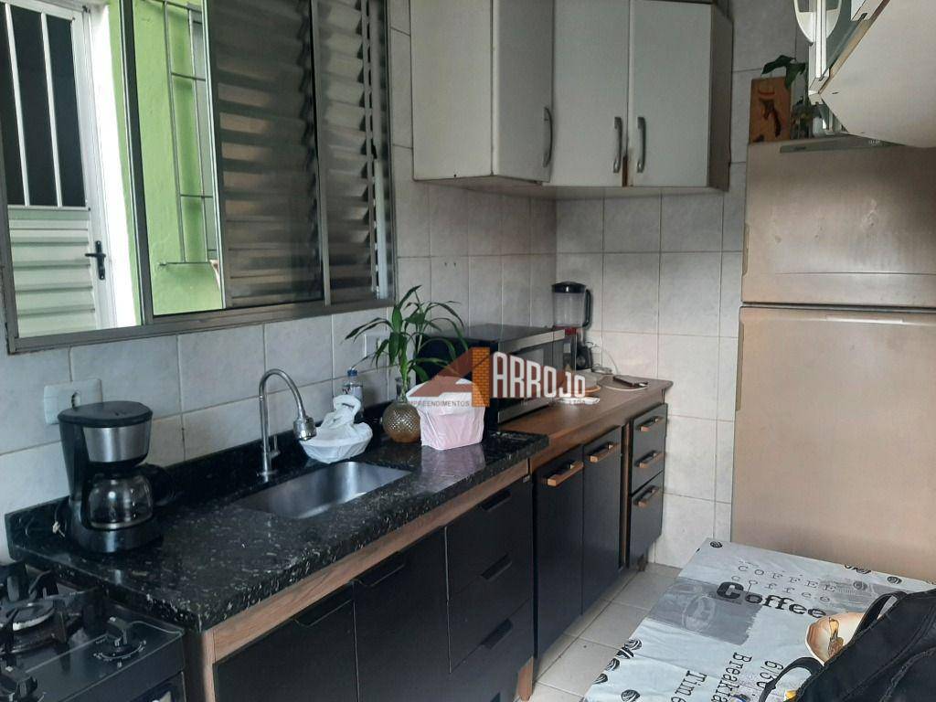 Casa à venda com 3 quartos, 140m² - Foto 11