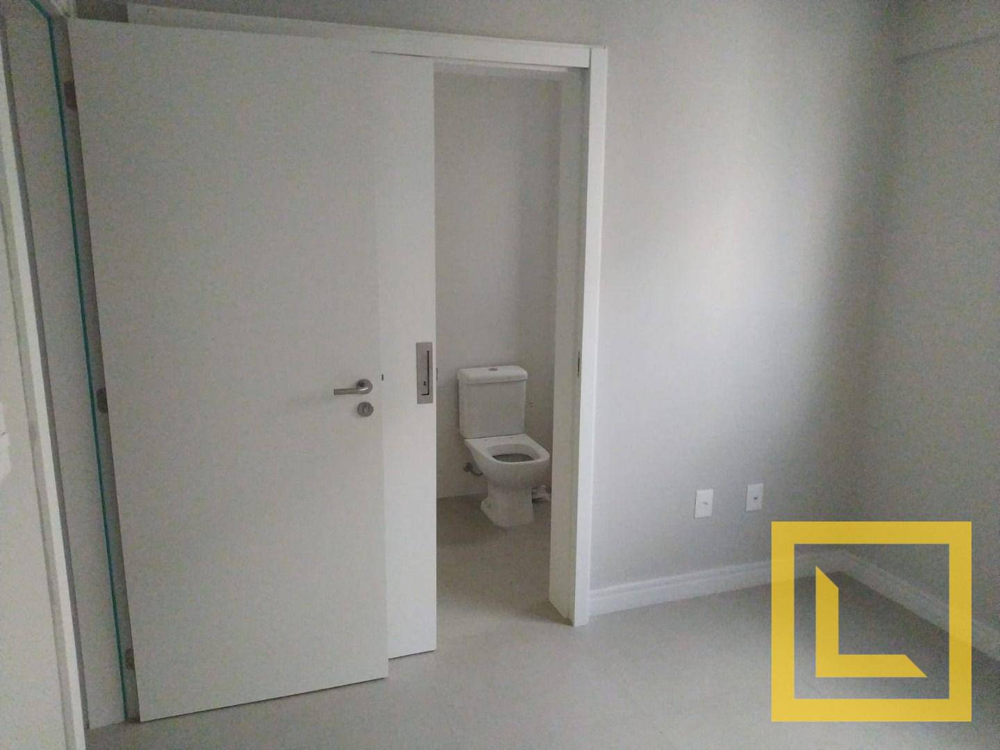 Apartamento à venda com 3 quartos, 100m² - Foto 17