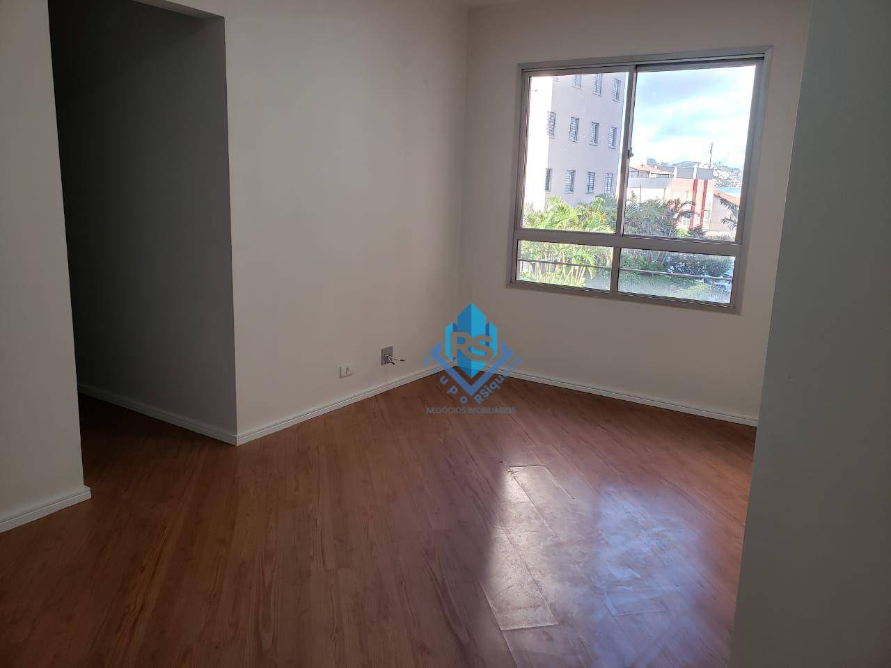 Apartamento à venda com 3 quartos, 60m² - Foto 1