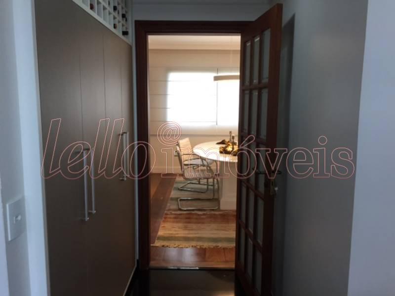 Apartamento à venda com 3 quartos, 167m² - Foto 6