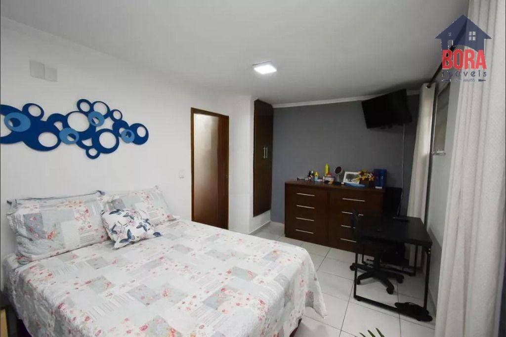 Sobrado à venda com 3 quartos, 200m² - Foto 26