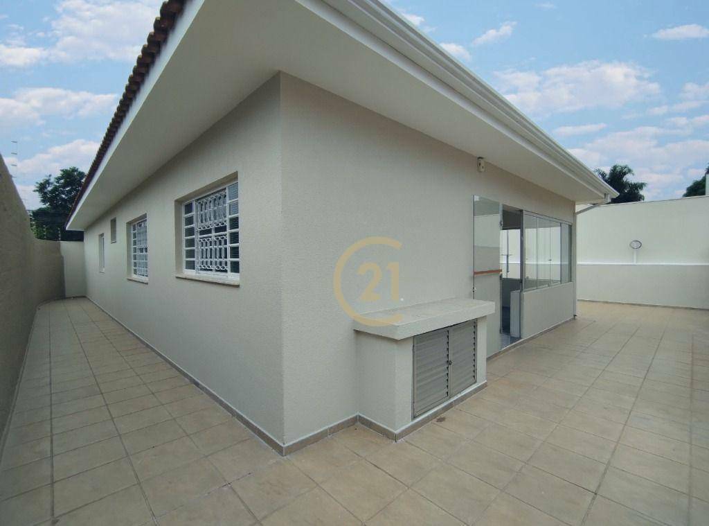 Casa à venda com 4 quartos, 260m² - Foto 30