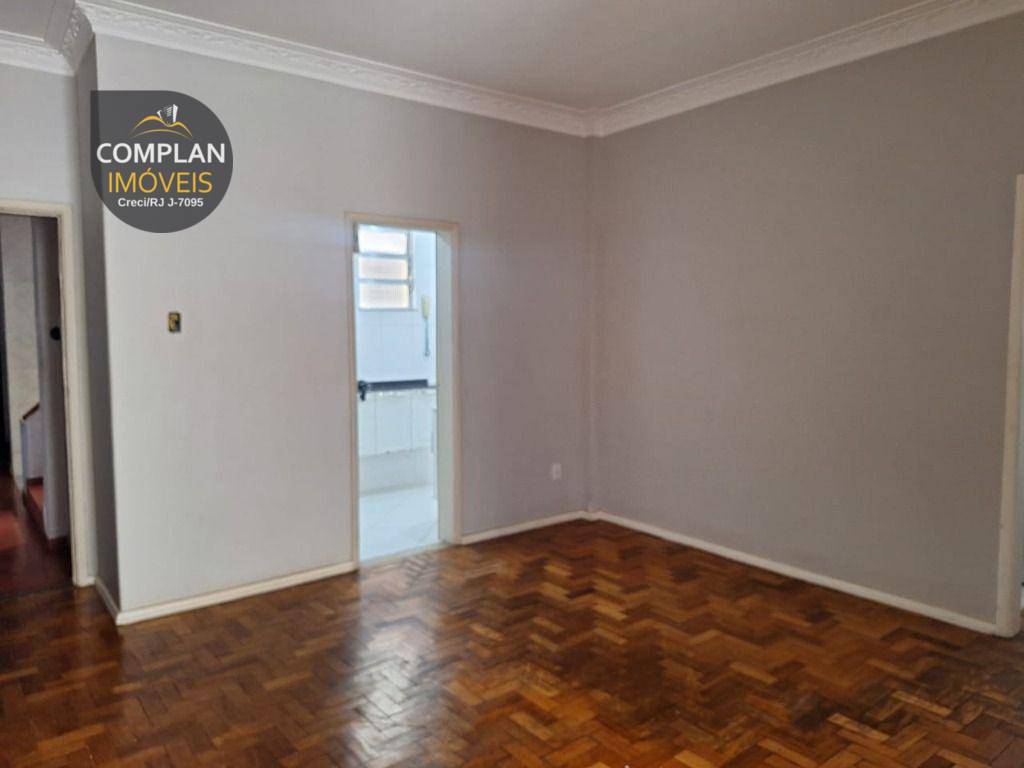 Apartamento à venda com 2 quartos, 105m² - Foto 7