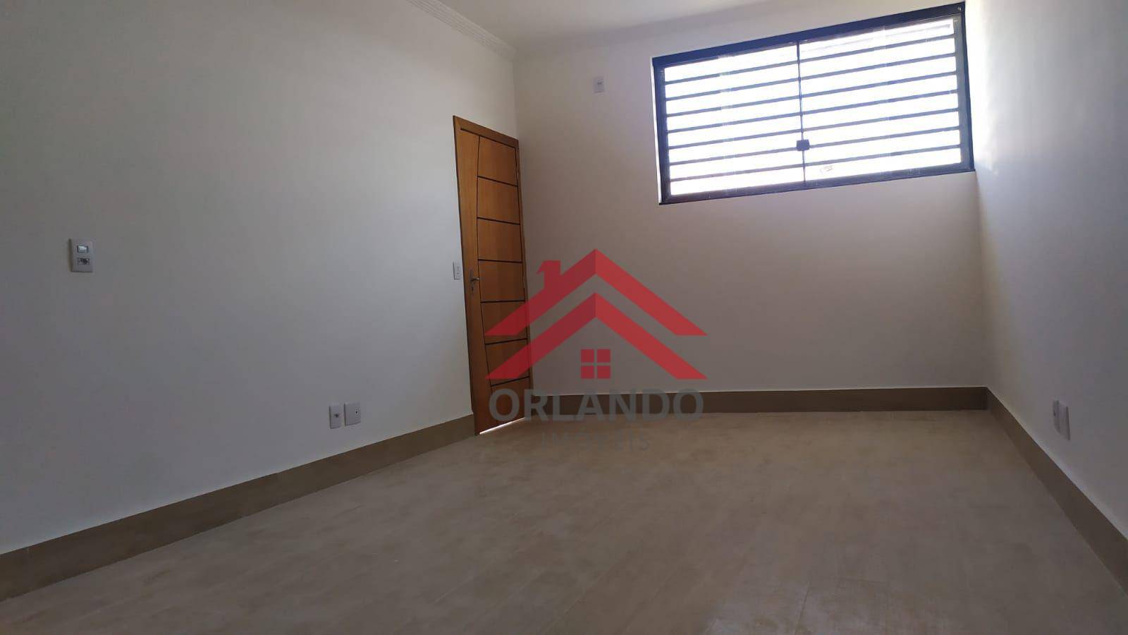 Apartamento à venda com 3 quartos, 95m² - Foto 1