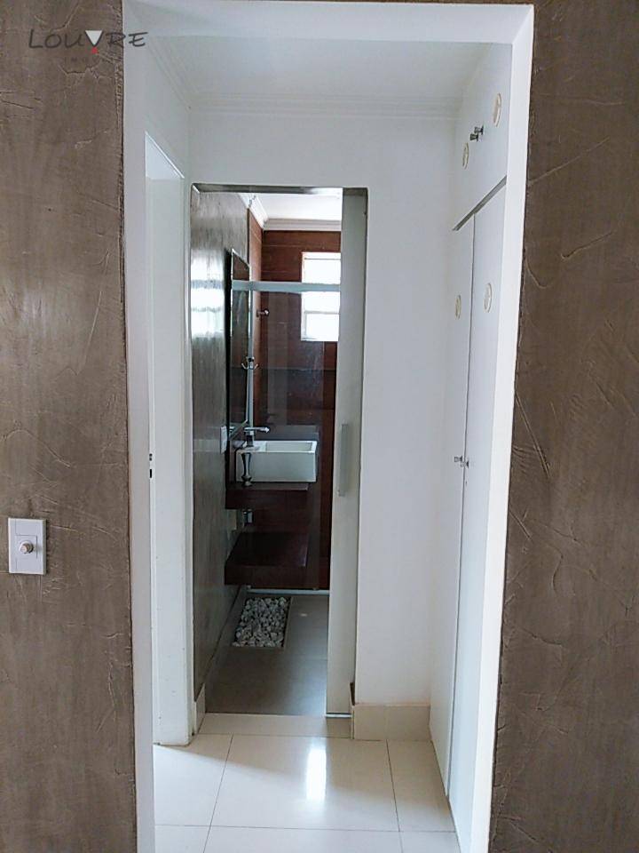 Apartamento à venda com 1 quarto, 48m² - Foto 15