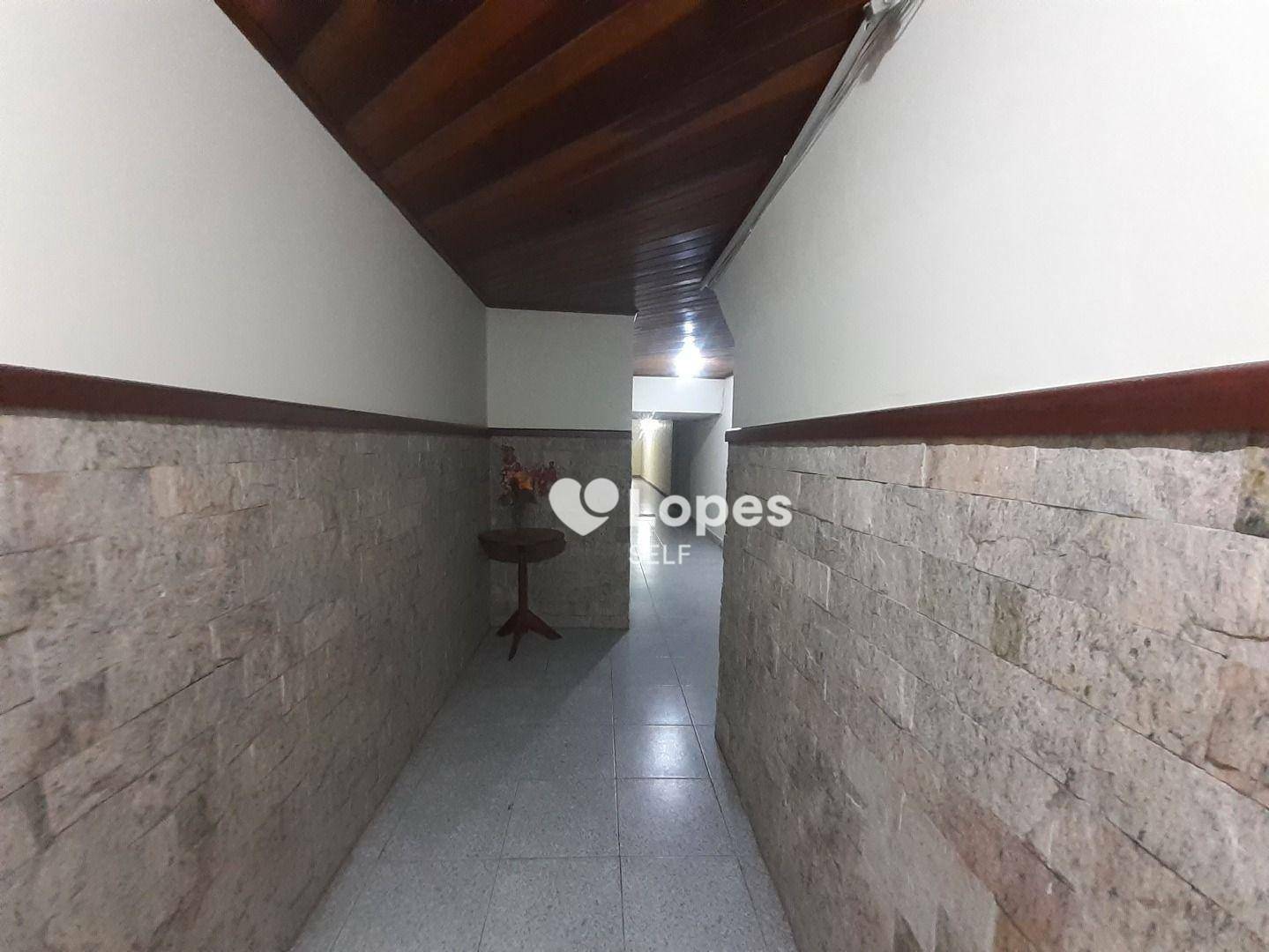 Casa à venda com 2 quartos, 119m² - Foto 4