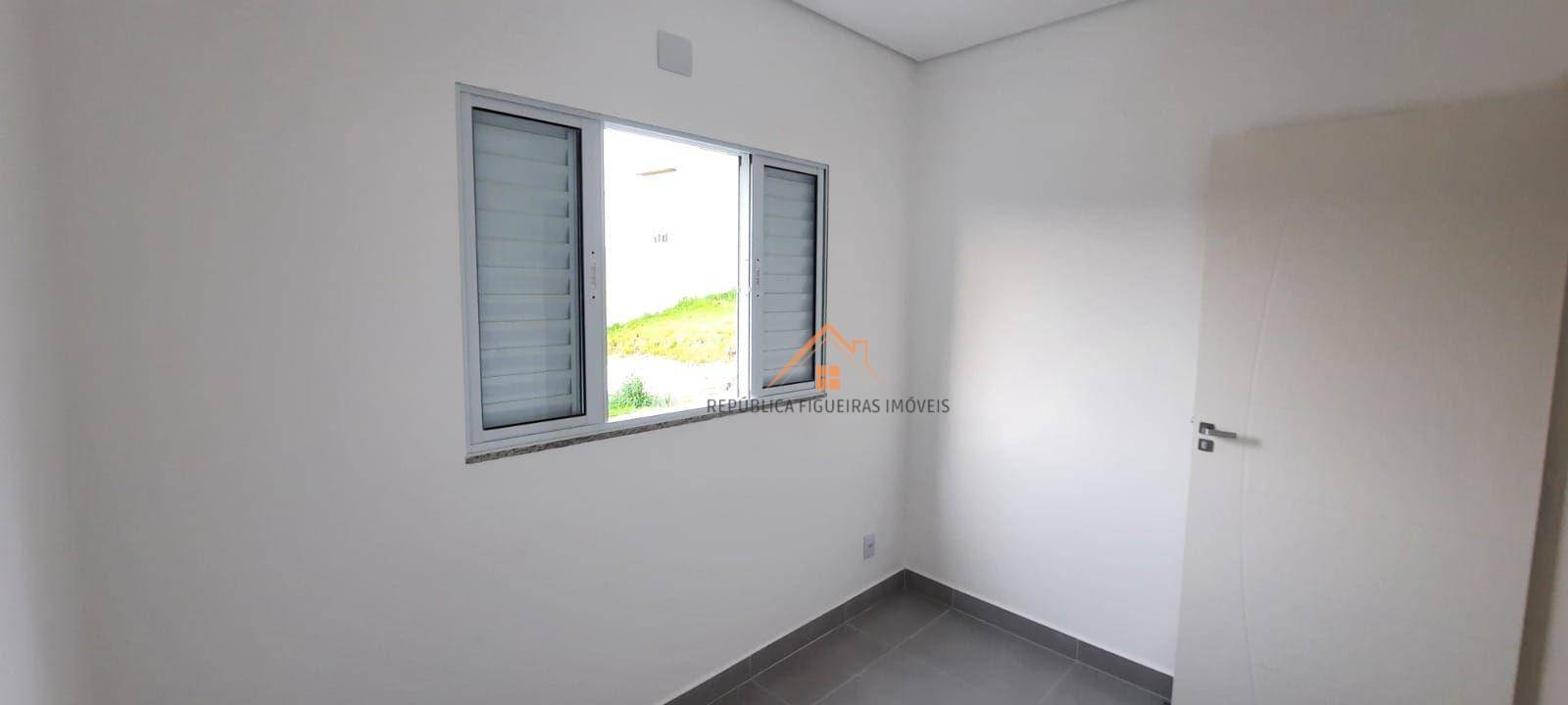 Casa à venda com 3 quartos, 100M2 - Foto 14