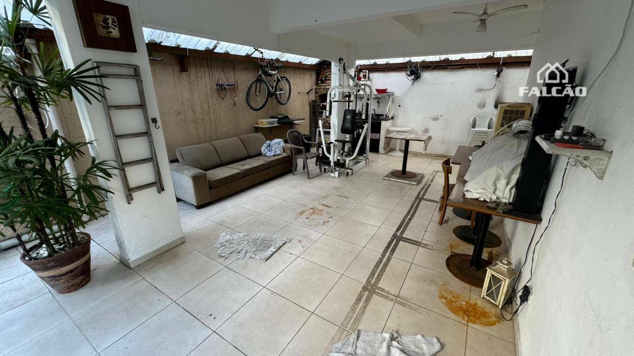 Sobrado à venda com 3 quartos, 230m² - Foto 23