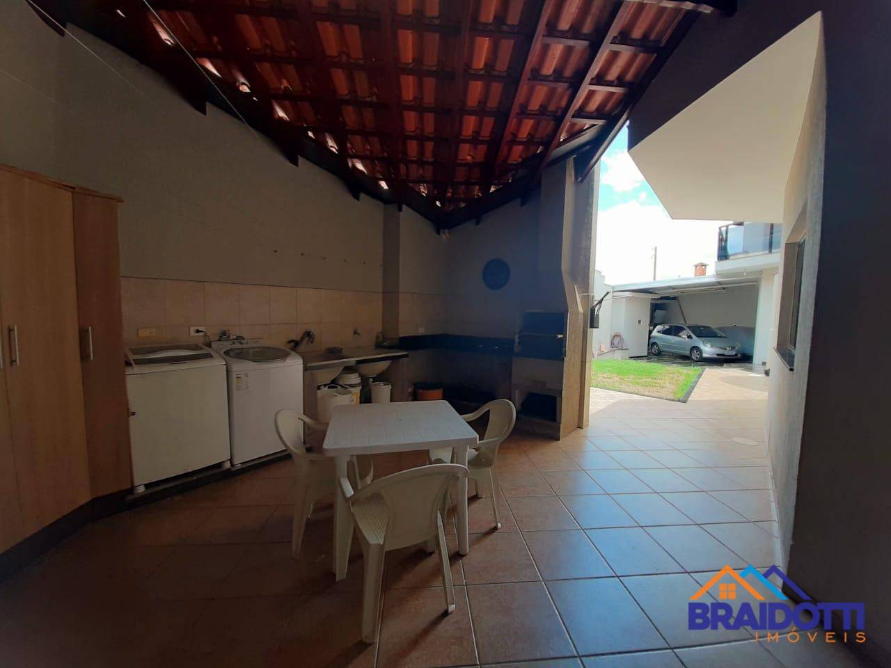 Casa à venda com 3 quartos, 270m² - Foto 30