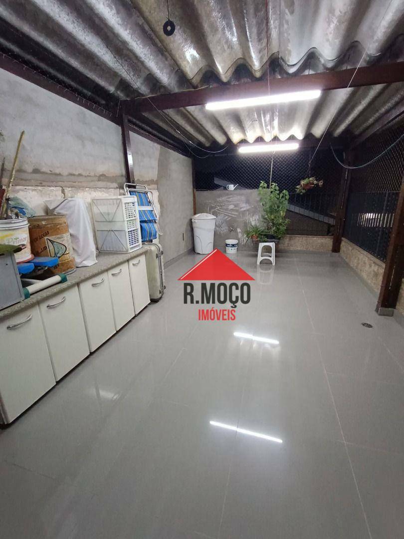 Sobrado à venda com 3 quartos, 150m² - Foto 27