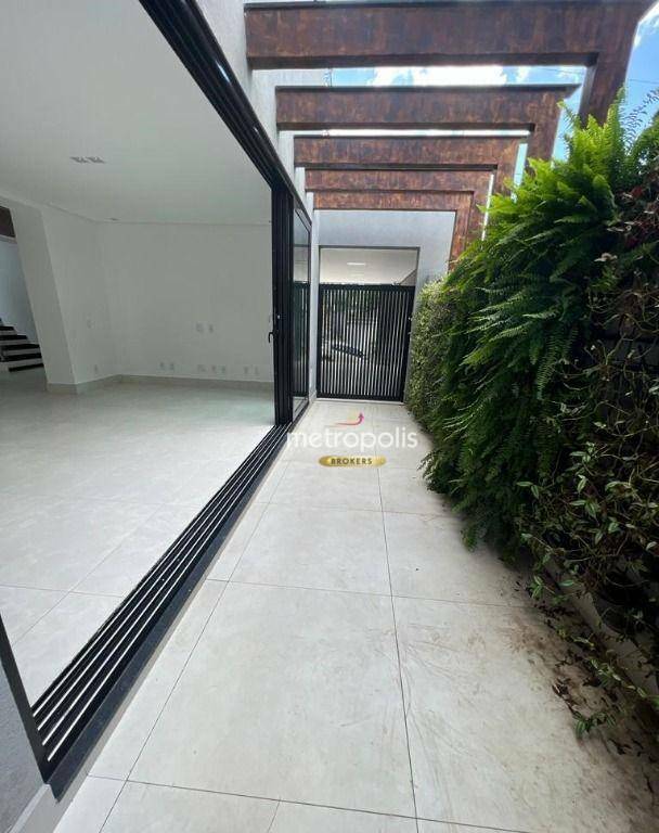 Sobrado à venda com 4 quartos, 400m² - Foto 18