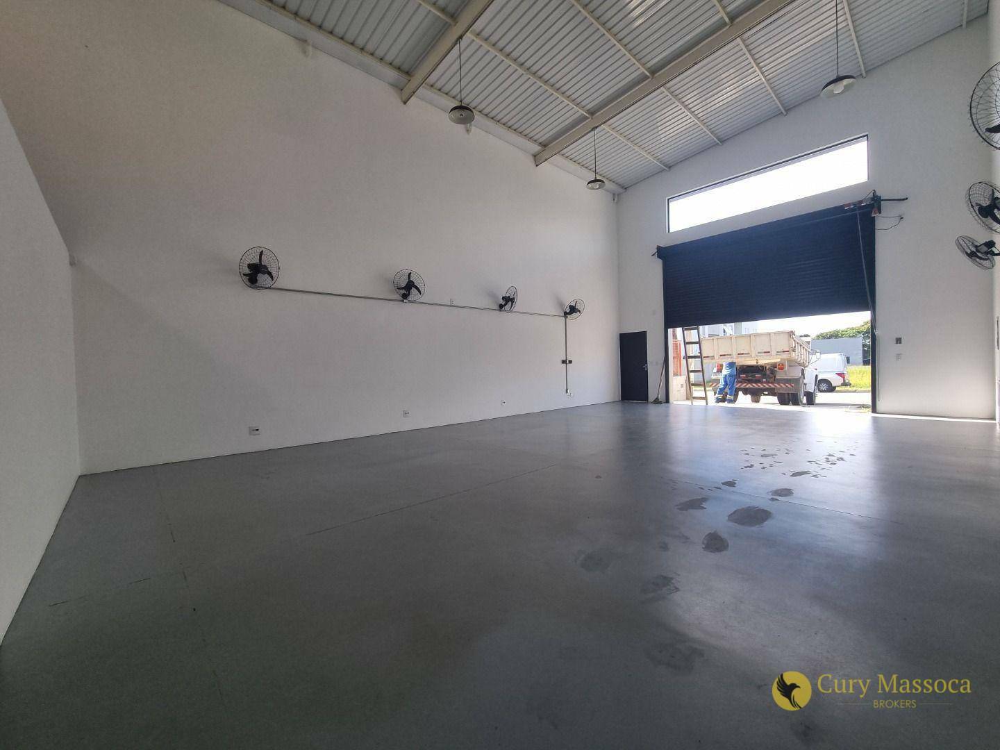 Depósito-Galpão-Armazém para alugar, 140m² - Foto 14