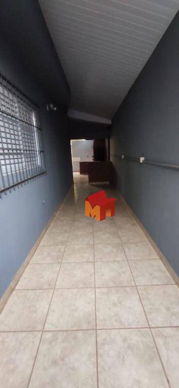 Chácara à venda com 2 quartos, 200m² - Foto 32