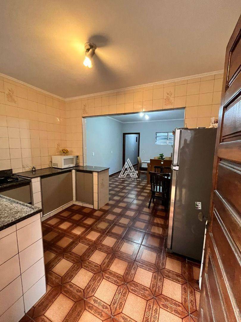 Sobrado à venda com 3 quartos, 209m² - Foto 30