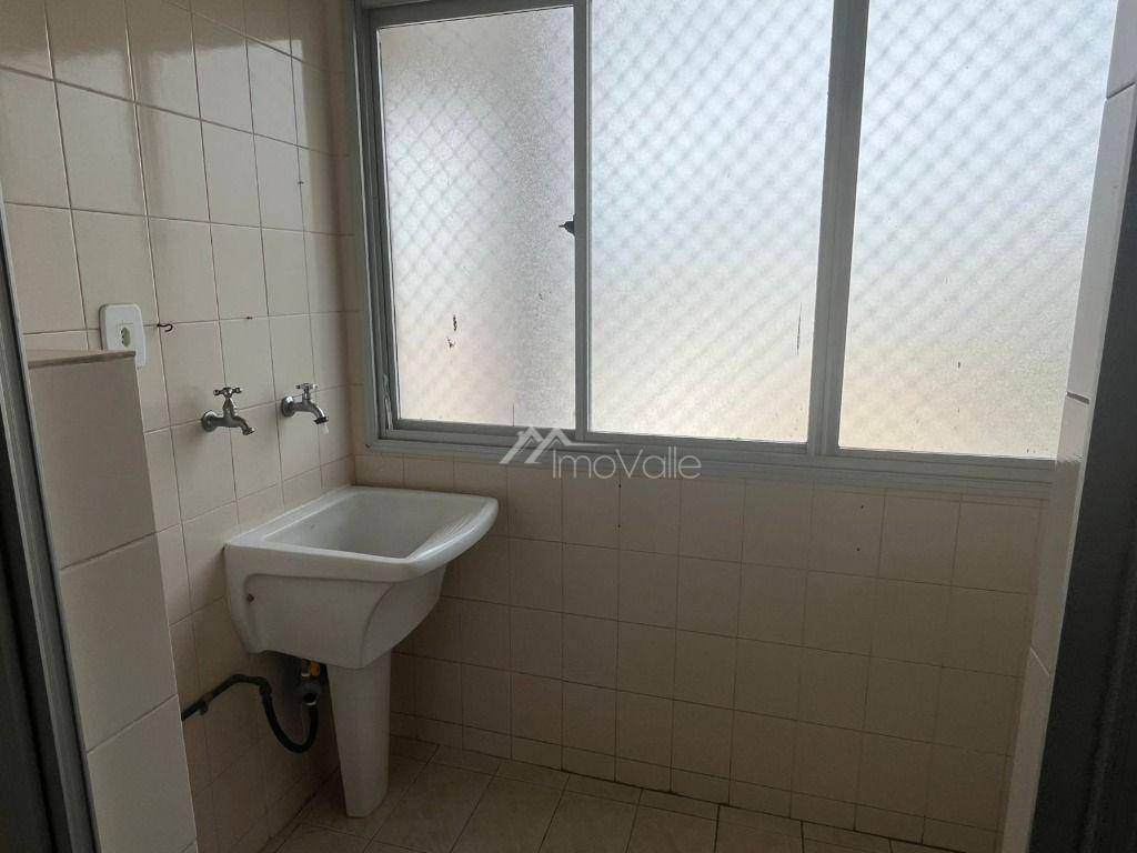 Apartamento para alugar com 2 quartos, 63m² - Foto 7