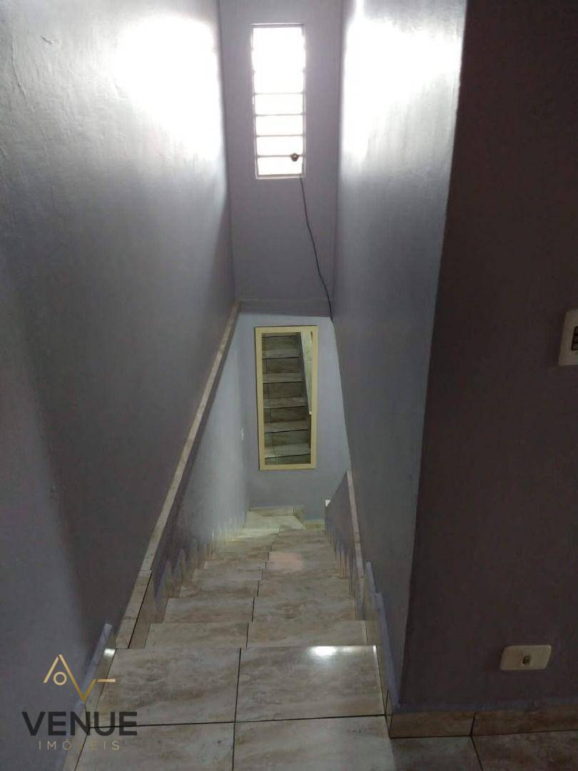 Sobrado à venda com 3 quartos, 254m² - Foto 22