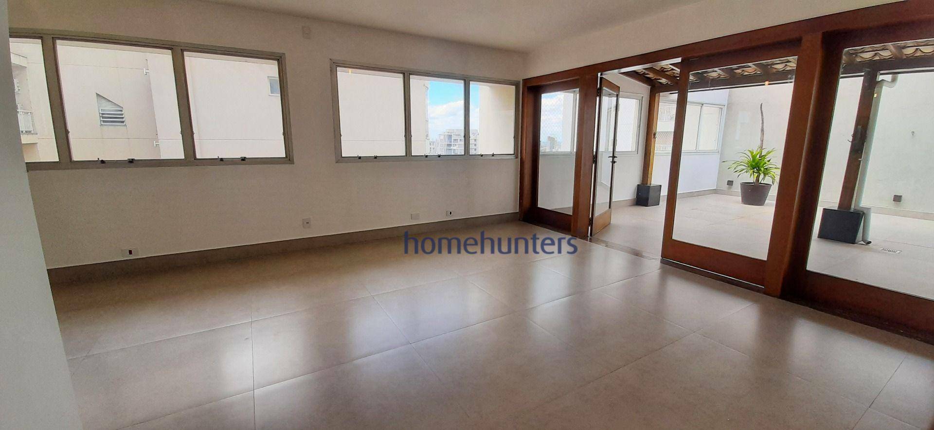 Apartamento à venda com 3 quartos, 248m² - Foto 9