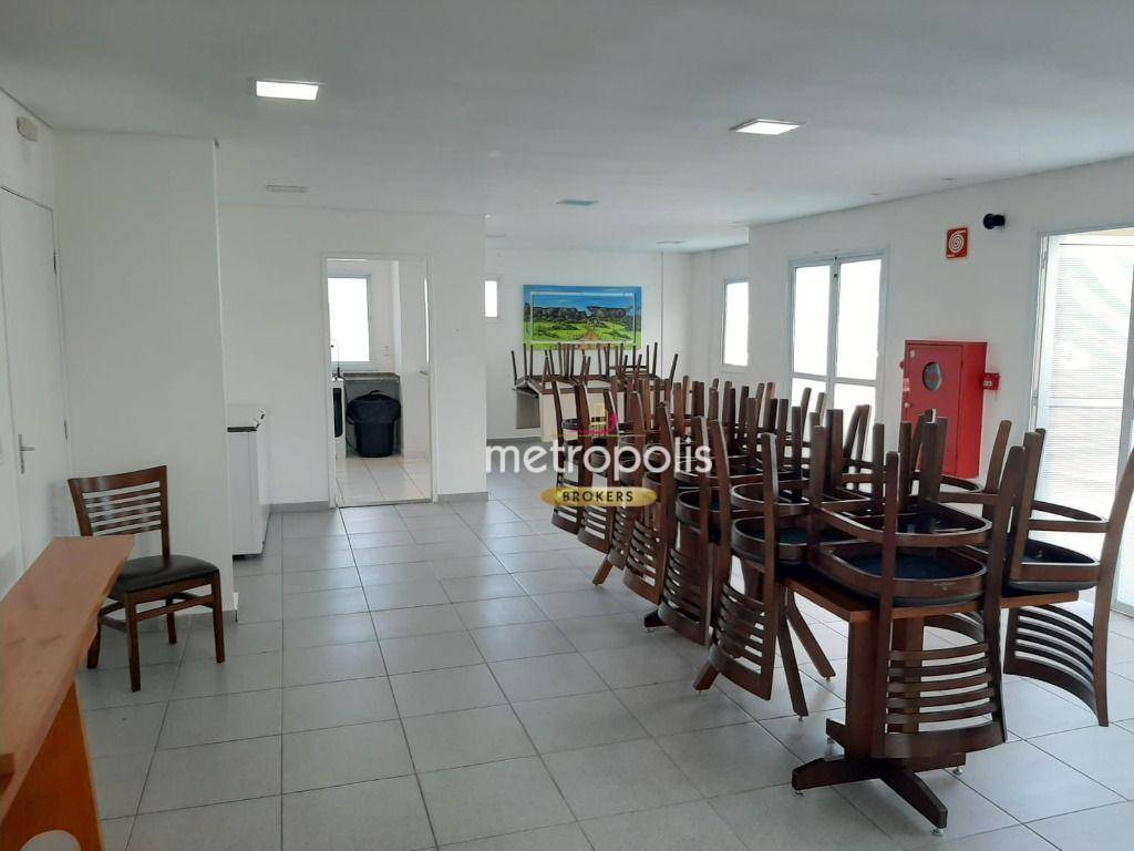 Apartamento à venda com 2 quartos, 44m² - Foto 21