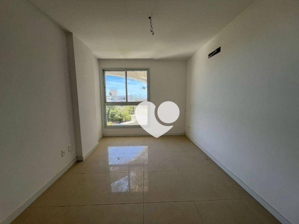 Apartamento à venda com 3 quartos, 121m² - Foto 18