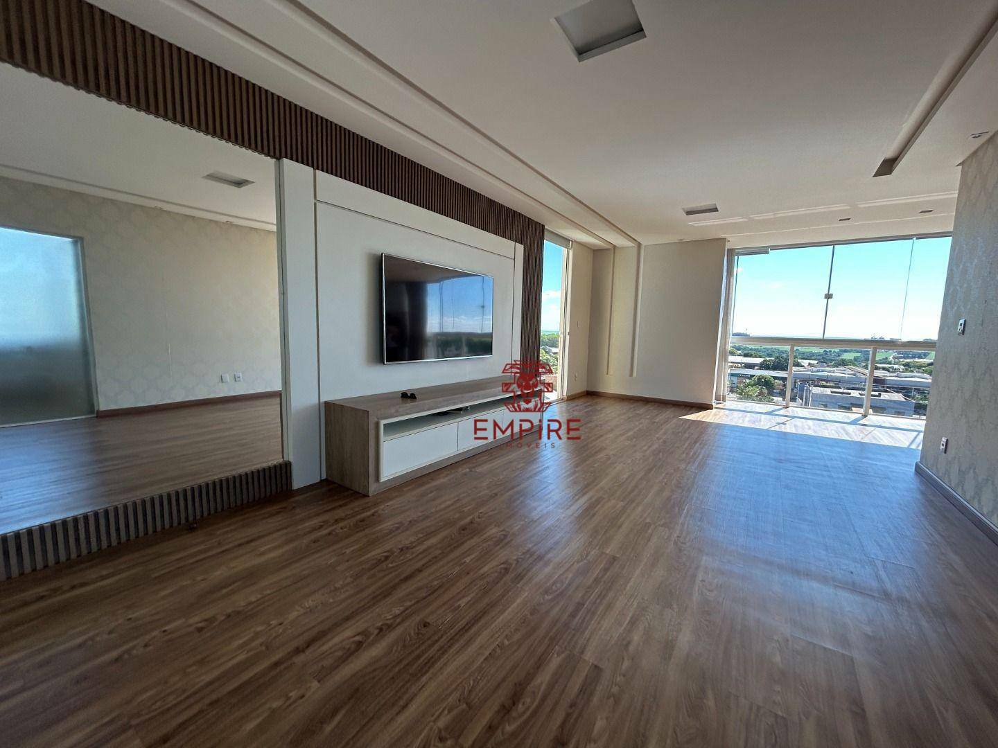 Apartamento, 3 quartos, 130 m² - Foto 1
