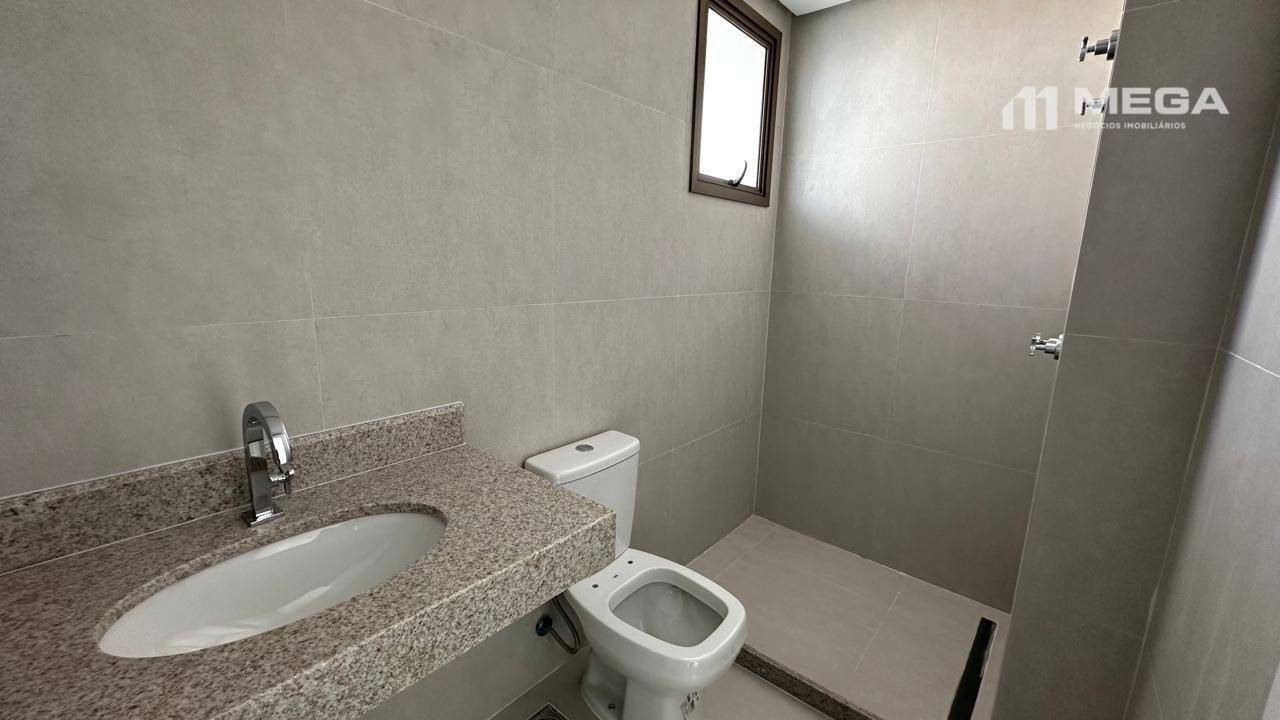 Apartamento à venda com 4 quartos, 144m² - Foto 11