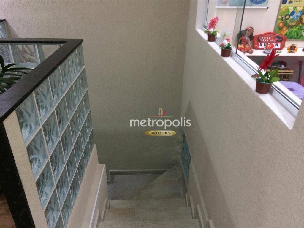 Sobrado à venda com 3 quartos, 340m² - Foto 19