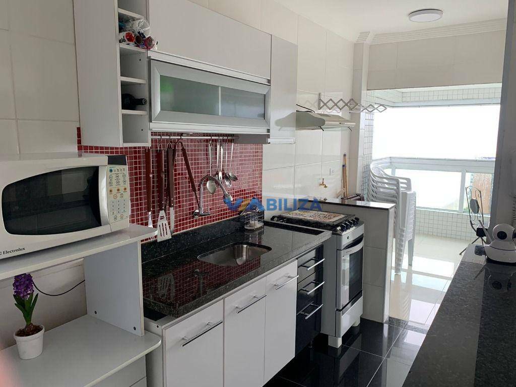 Apartamento à venda com 2 quartos, 70m² - Foto 7