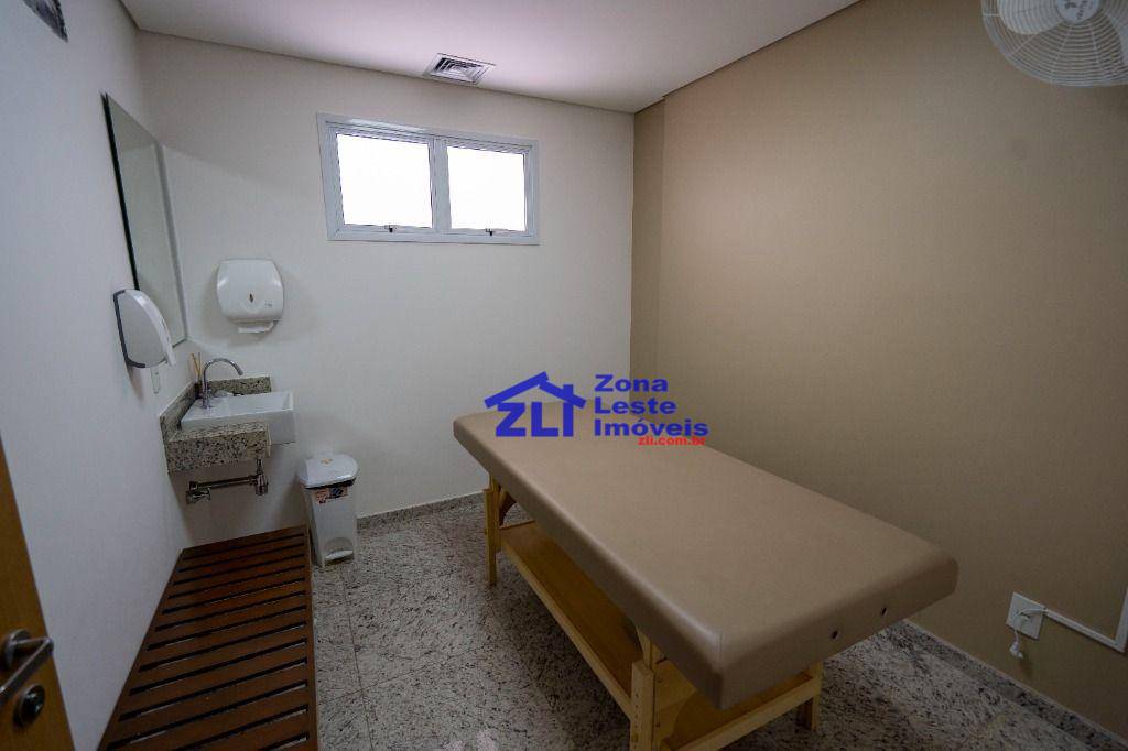 Apartamento à venda com 2 quartos, 70m² - Foto 18