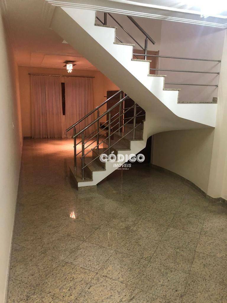 Sobrado à venda com 3 quartos, 150m² - Foto 9