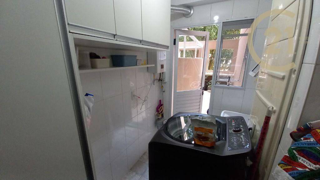 Apartamento para alugar com 3 quartos, 105m² - Foto 29