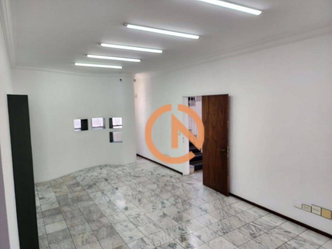 Sobrado para alugar com 13 quartos, 387m² - Foto 12