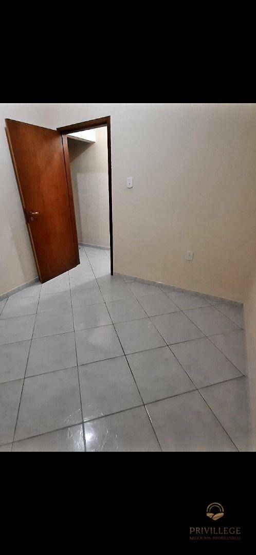 Casa à venda com 3 quartos, 80m² - Foto 18