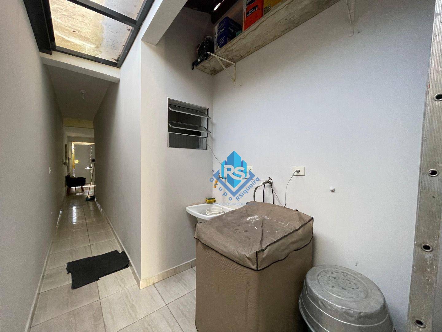 Sobrado à venda com 3 quartos, 209m² - Foto 33