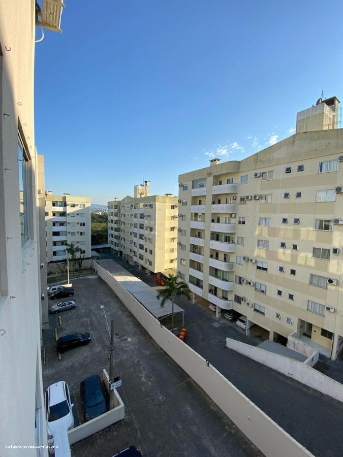 Apartamento à venda com 3 quartos, 54m² - Foto 1