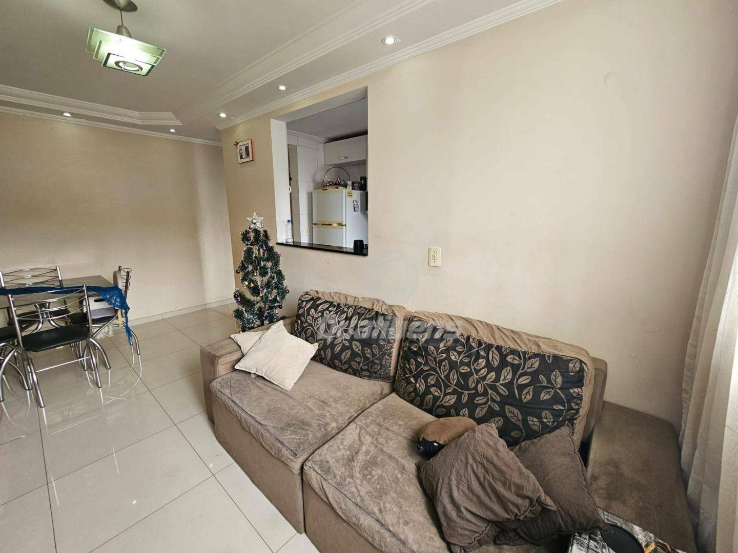 Apartamento à venda com 2 quartos, 45m² - Foto 3