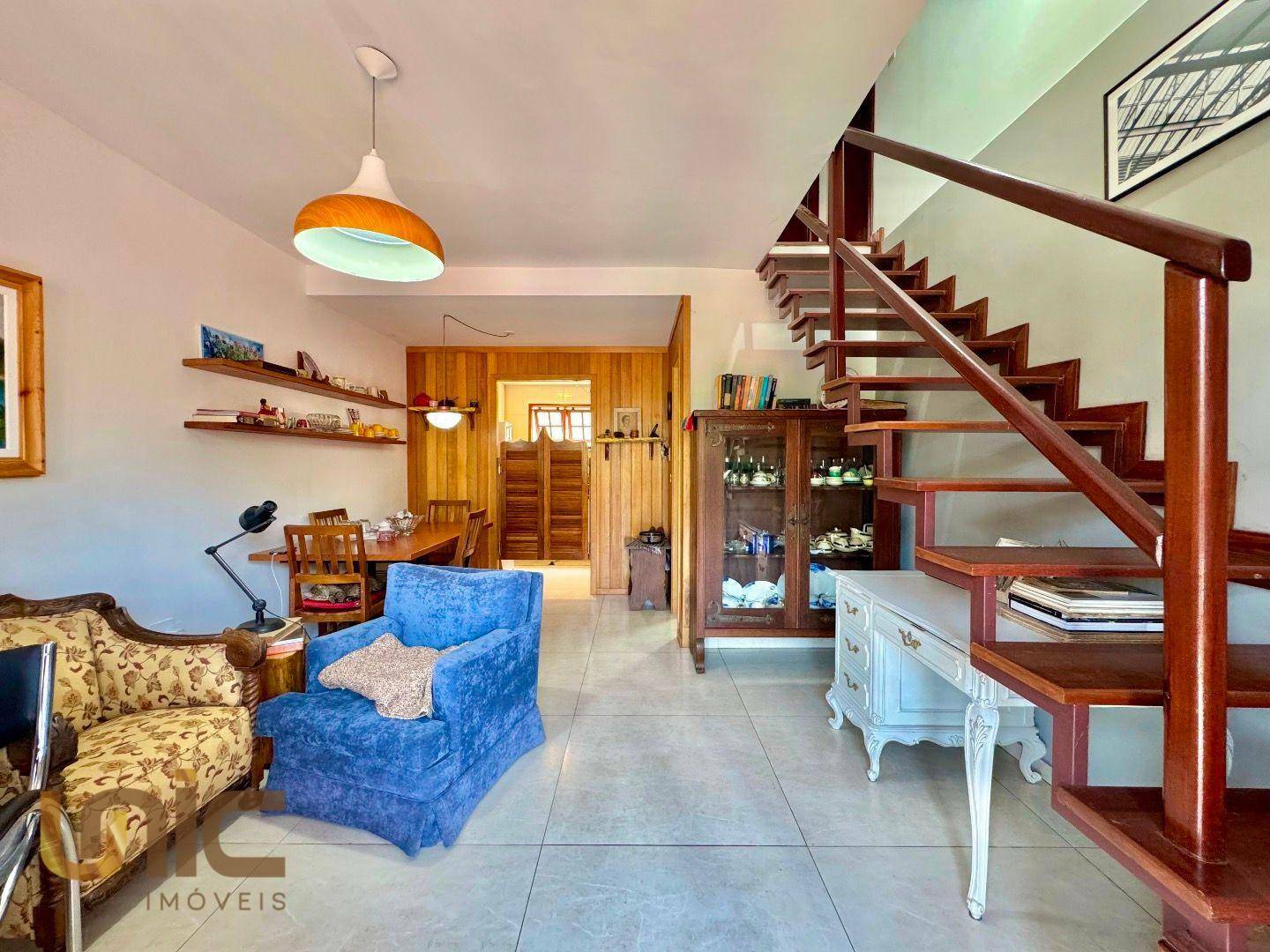 Casa de Condomínio à venda com 4 quartos, 79m² - Foto 2