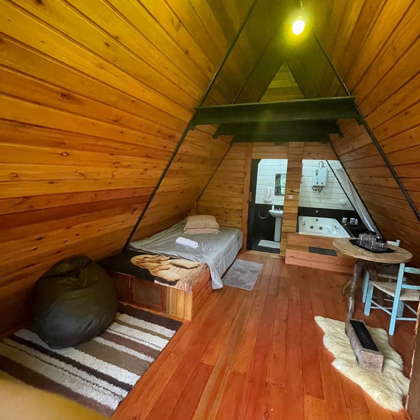 Chácara à venda com 1 quarto, 716m² - Foto 5