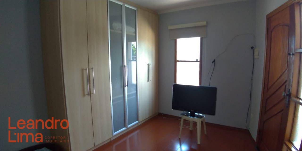 Casa à venda com 3 quartos, 136m² - Foto 13