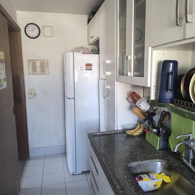 Apartamento à venda com 3 quartos, 66m² - Foto 3